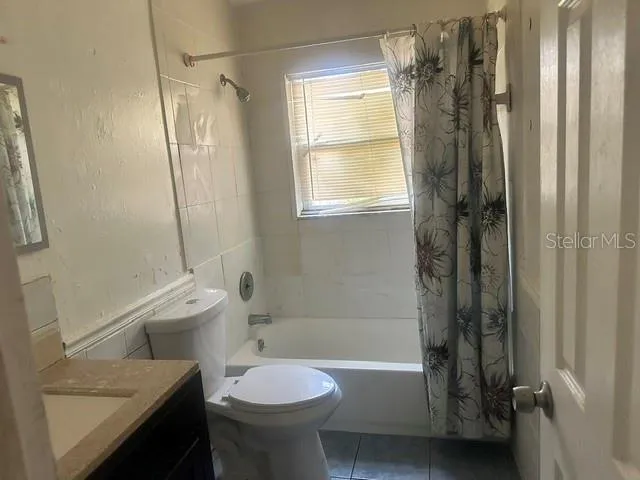 4618 POMPANO DRIVE Tampa, FL 33617