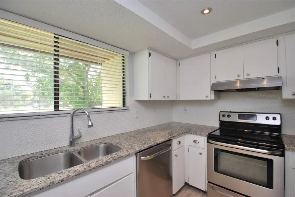 212 CARYL WAY #212 Oldsmar, FL 34677