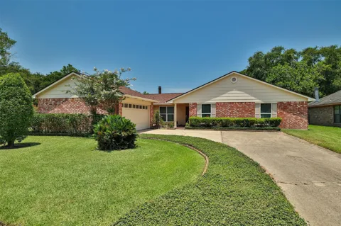 12326 Campos Drive