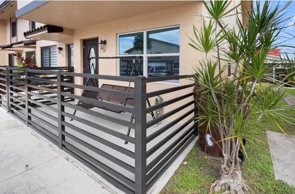 1158 W 41st St #87 Hialeah, FL 33012