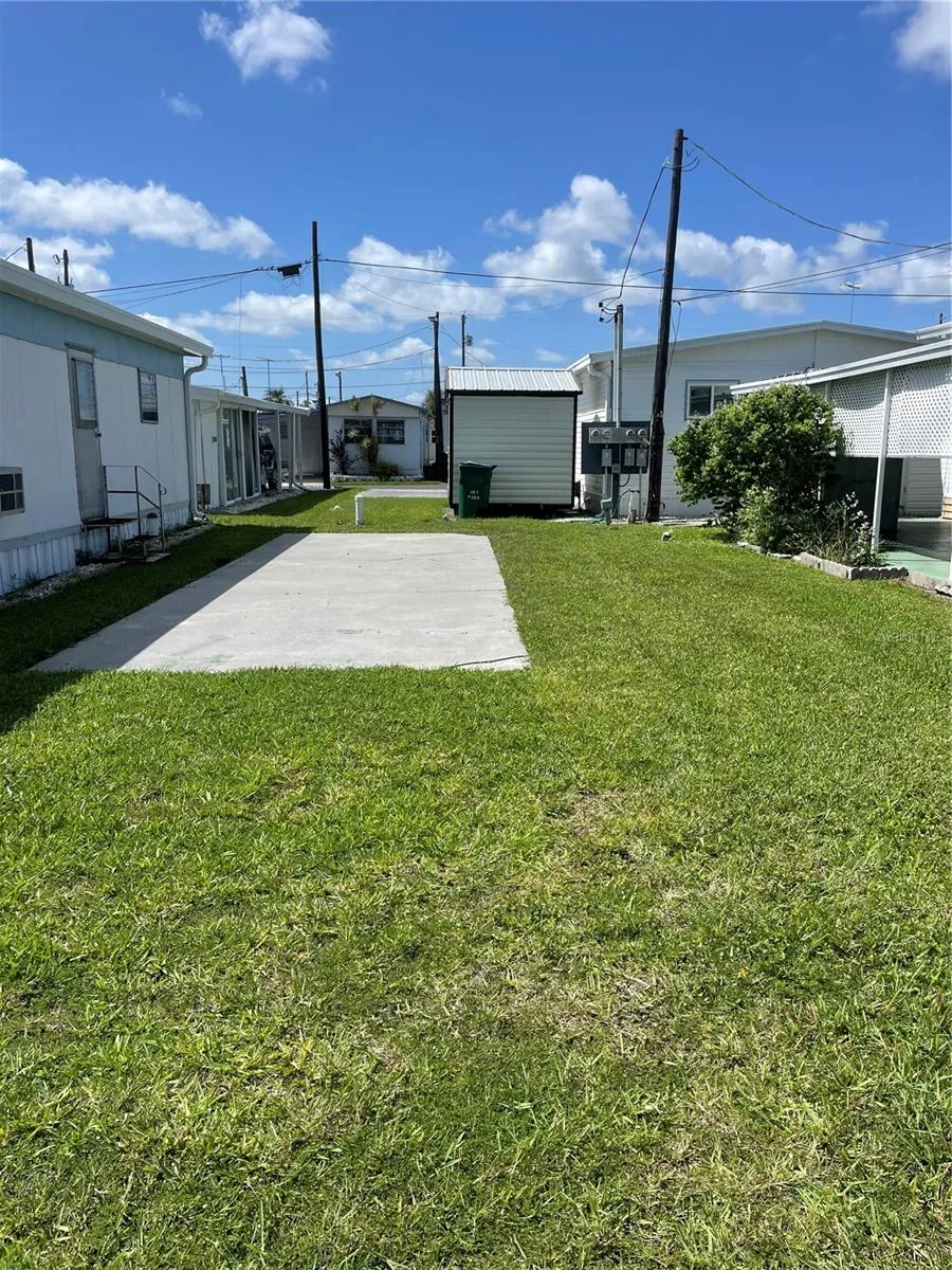 11 TENNESSEE STREET Palmetto, FL 34221