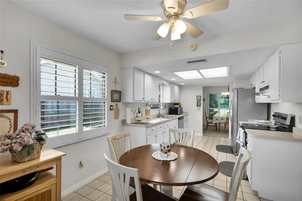 2045 SE 32ND STREET ocala, FL 34471
