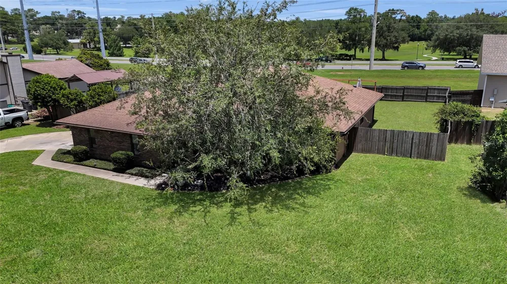 2045 SE 32ND STREET ocala, FL 34471