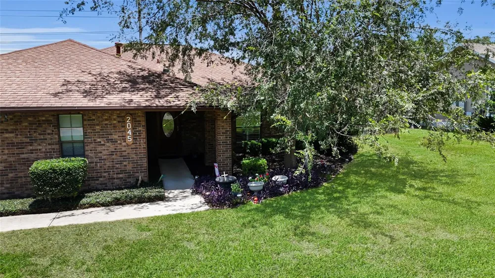 2045 SE 32ND STREET ocala, FL 34471