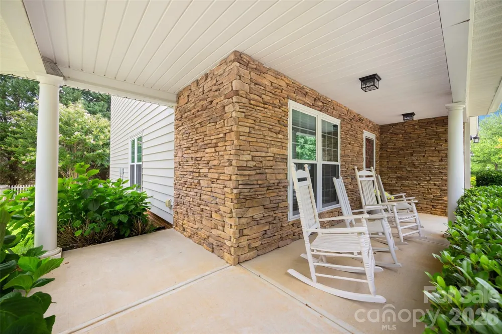 3339 Kingshire Way Clover, SC 29710
