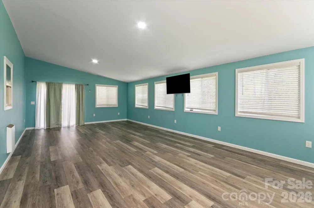 84 Poplar Street Brevard, NC 28712