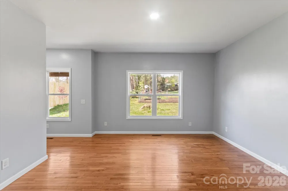 84 Poplar Street Brevard, NC 28712