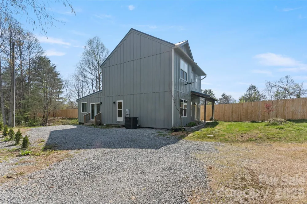 84 Poplar Street Brevard, NC 28712