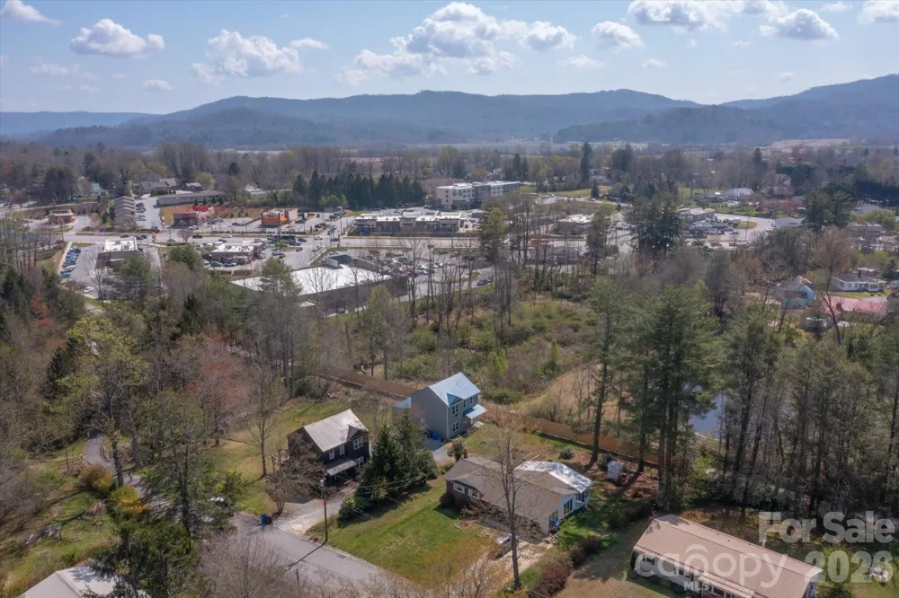 84 Poplar Street Brevard, NC 28712