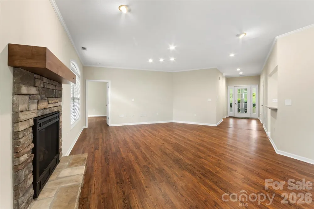 36 Sheffield Place Brevard, NC 28712
