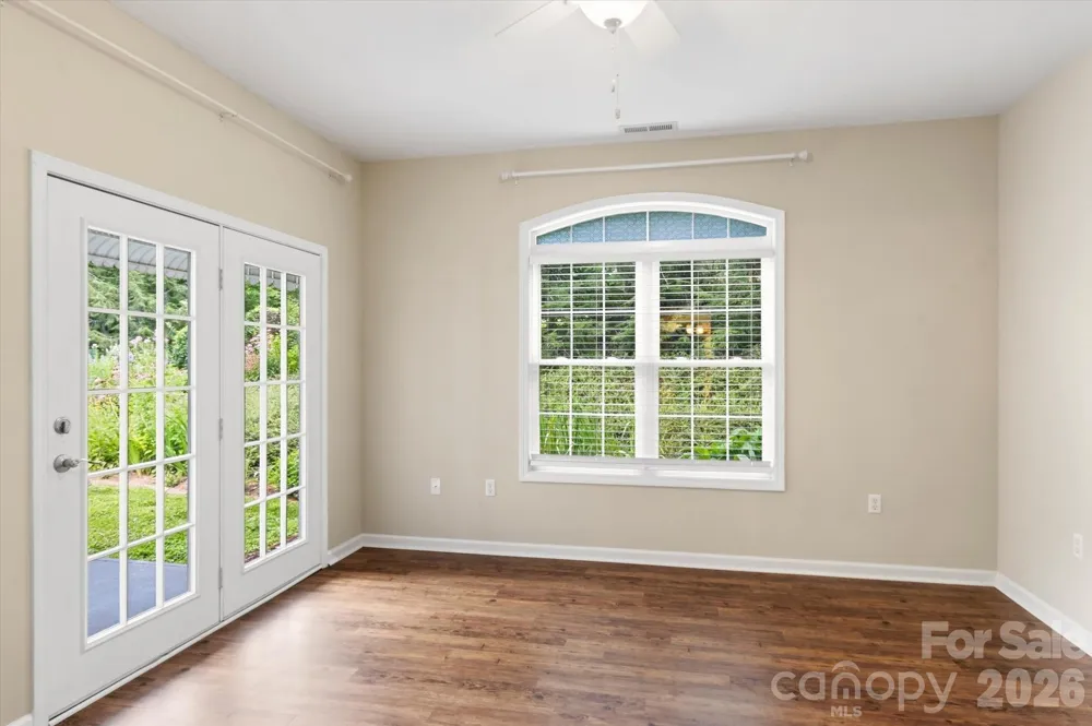 36 Sheffield Place Brevard, NC 28712