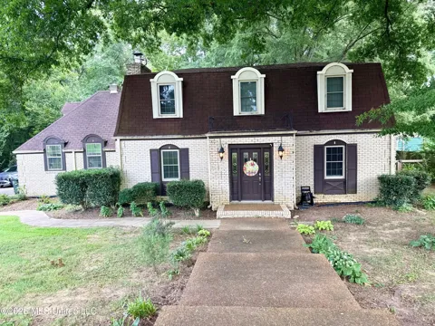 109 Brookside Drive