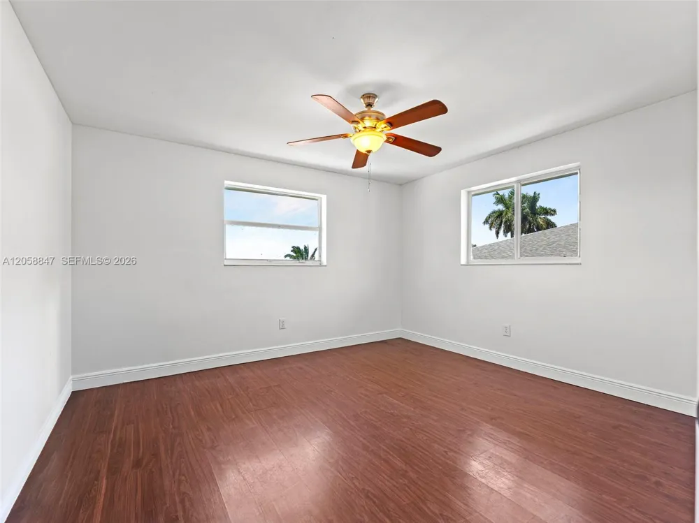 2045 NW 115th St Miami, FL 33167