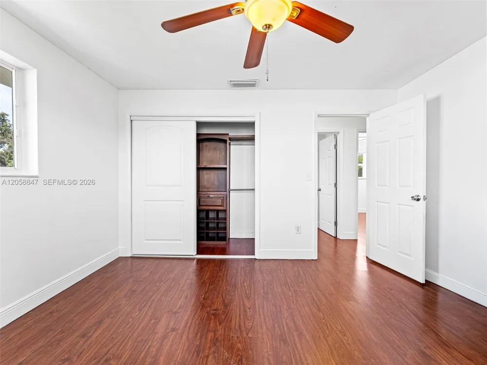 2045 NW 115th St Miami, FL 33167