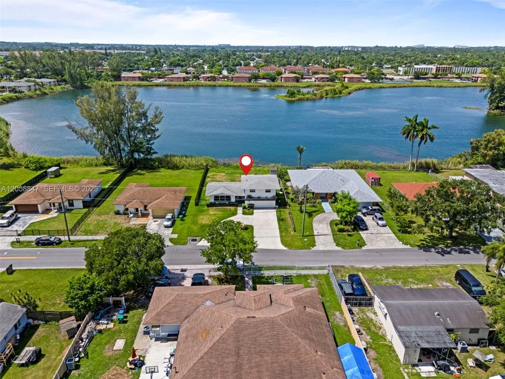 2045 NW 115th St Miami, FL 33167