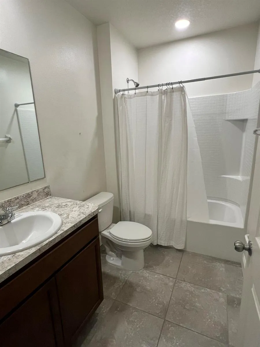 3280 ROXBURY PLACE SW Vero Beach, FL 32968