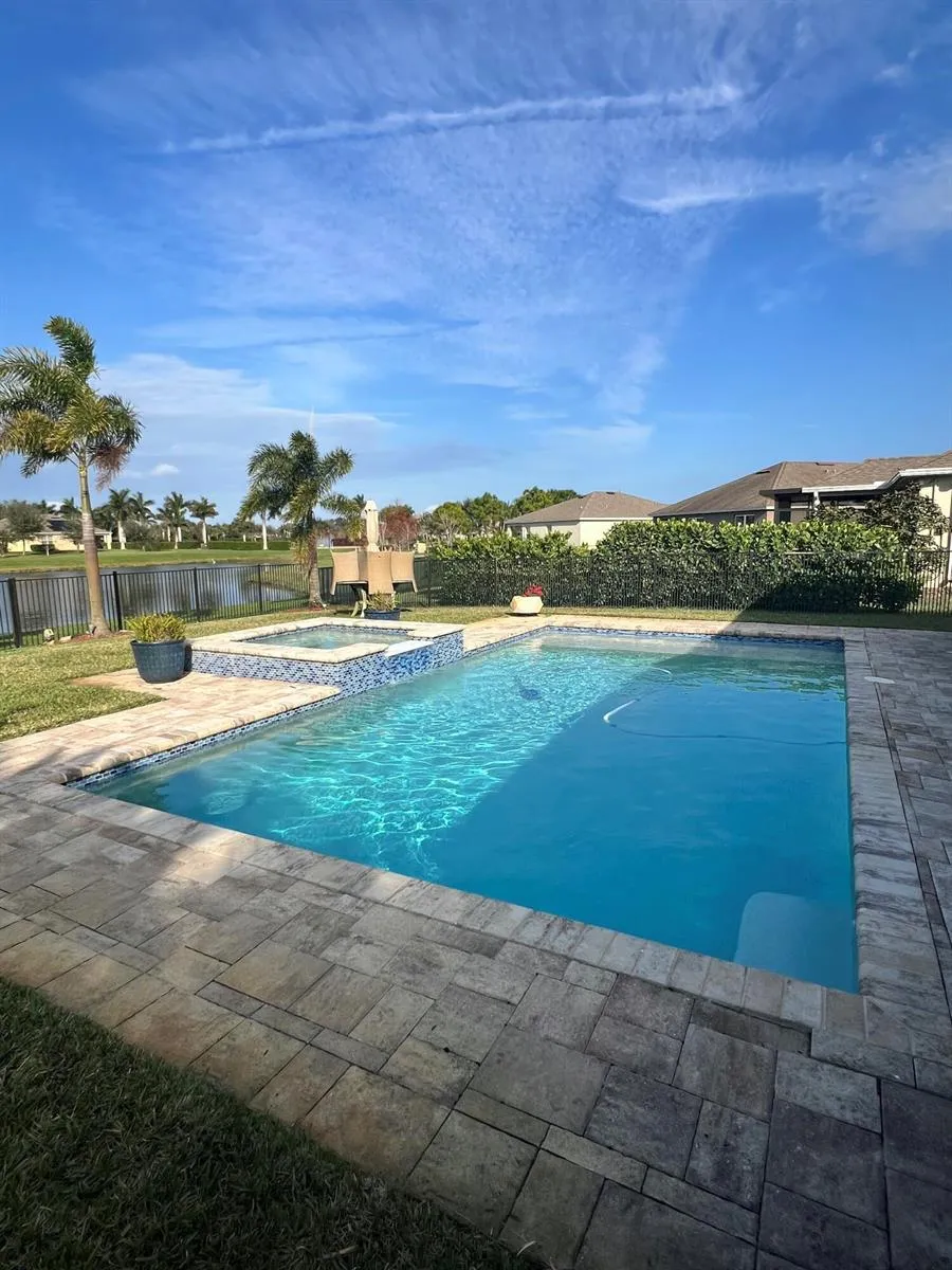 3280 ROXBURY PLACE SW Vero Beach, FL 32968