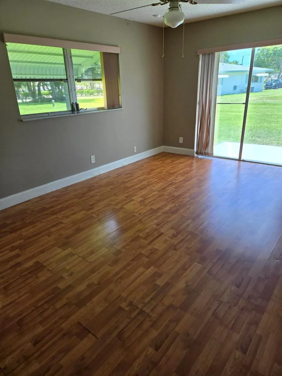 1076 NW 85th Terrace #A72 Plantation, FL 33322