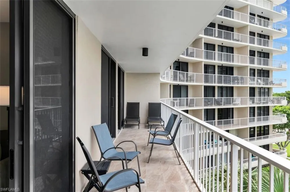 440 Seaview Court #409 Marco Island, FL 34145