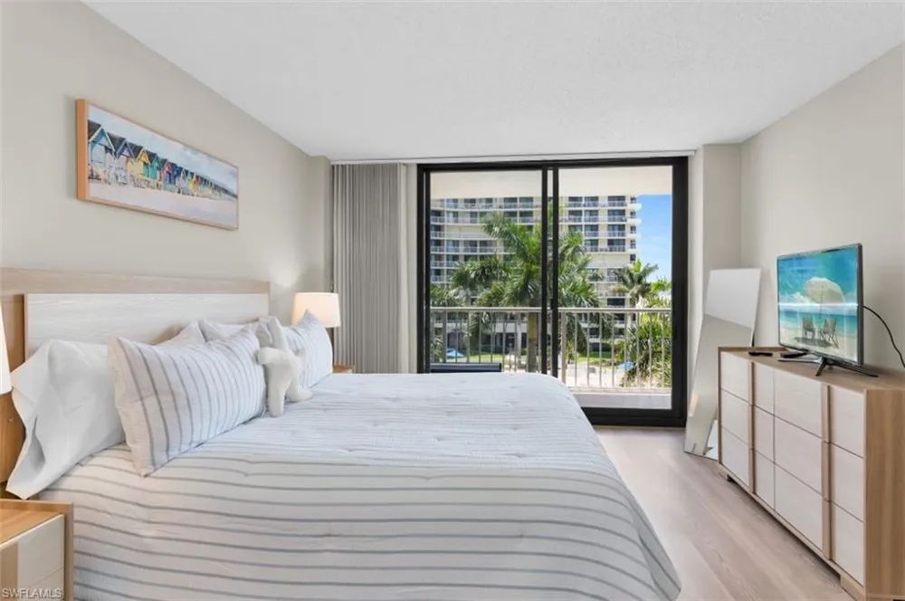 440 Seaview Court #409 Marco Island, FL 34145