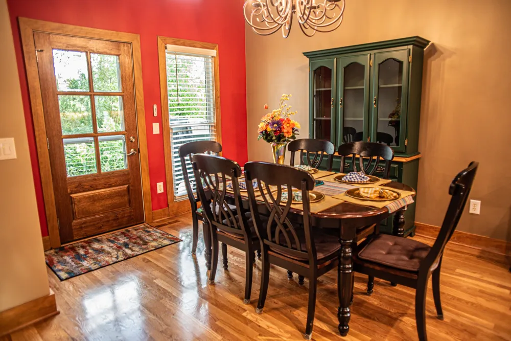 105 Bay Dr Lancaster, TN 38569