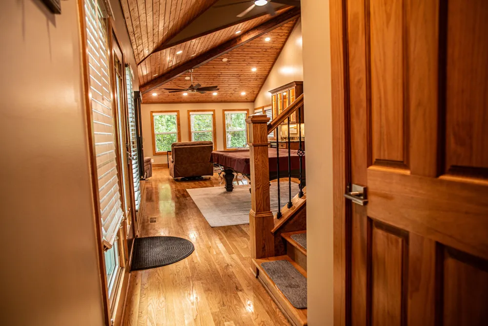 105 Bay Dr Lancaster, TN 38569