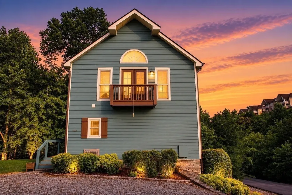 105 Bay Dr Lancaster, TN 38569
