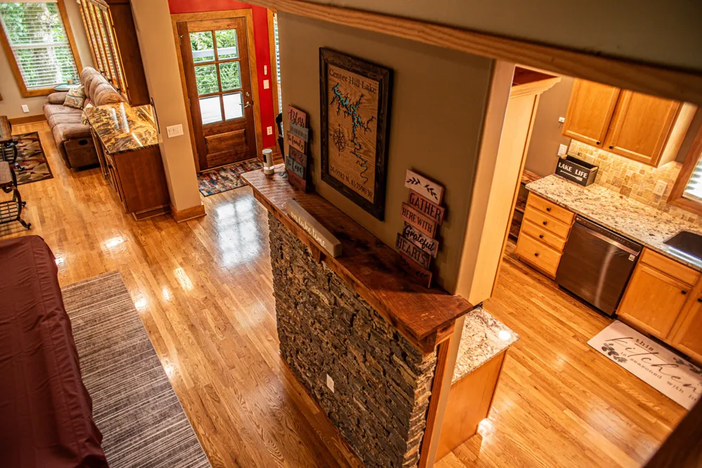 105 Bay Dr Lancaster, TN 38569