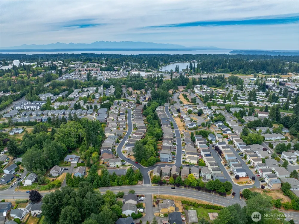 2623 145th Street SW Lynnwood, WA 98087
