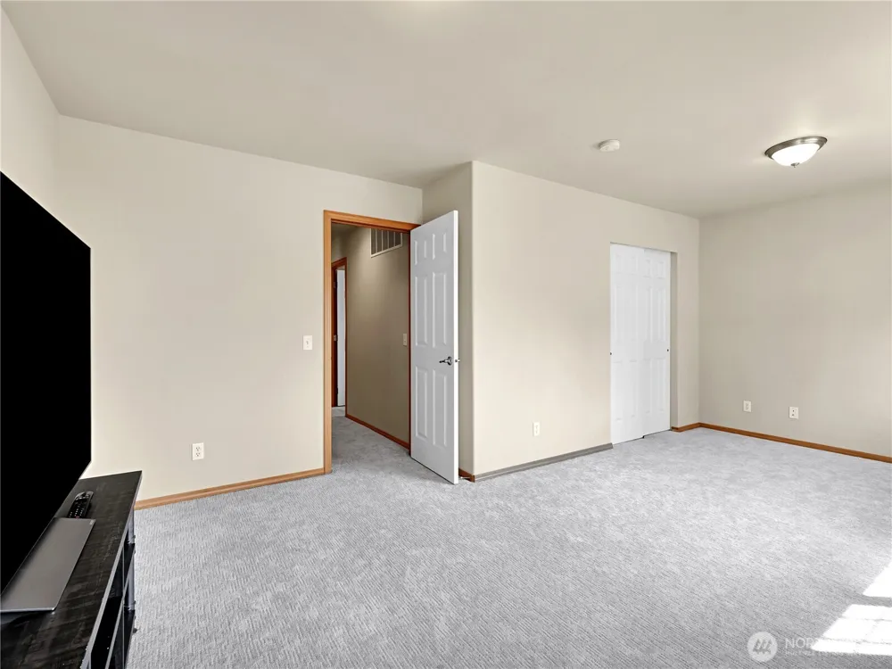 2623 145th Street SW Lynnwood, WA 98087