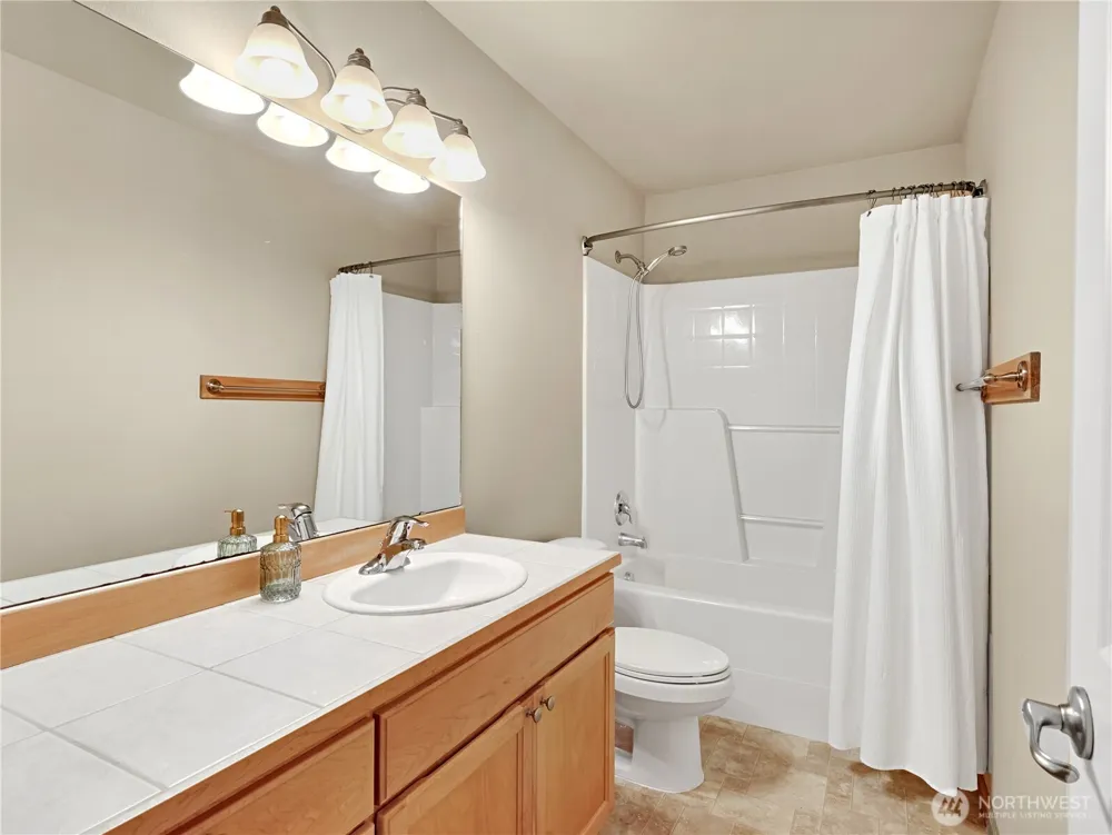 2623 145th Street SW Lynnwood, WA 98087