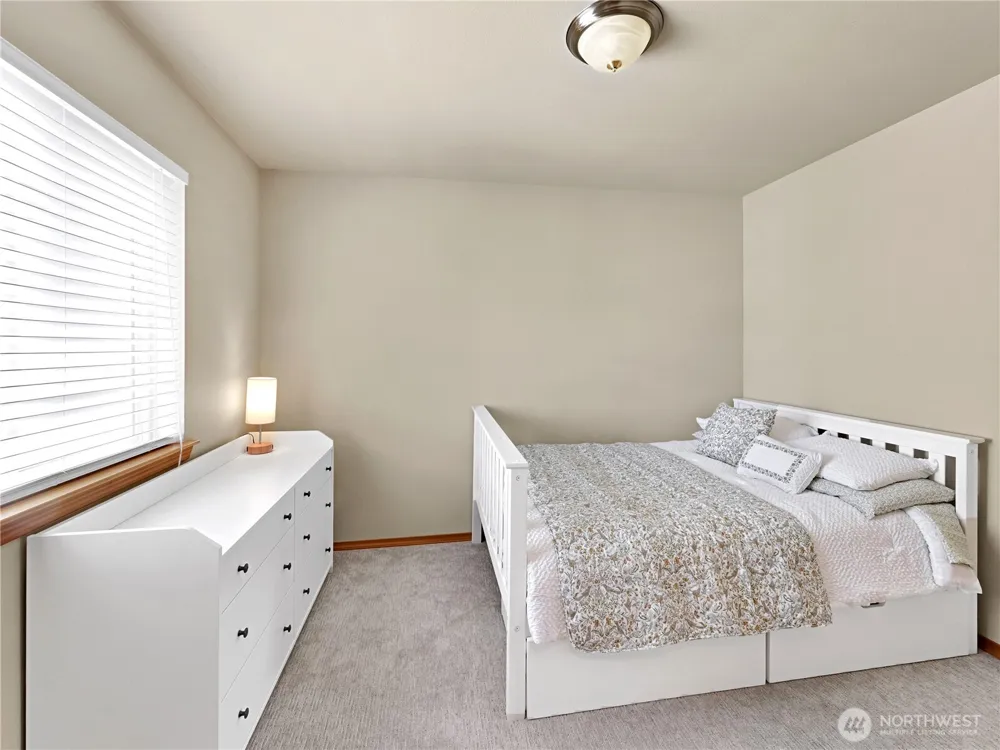 2623 145th Street SW Lynnwood, WA 98087