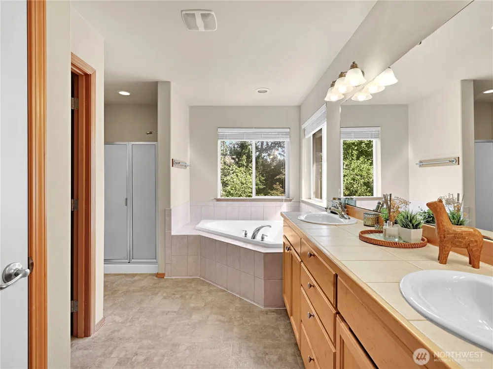 2623 145th Street SW Lynnwood, WA 98087
