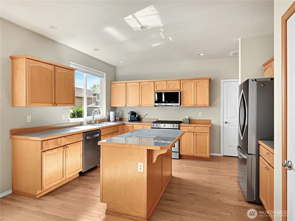 2623 145th Street SW Lynnwood, WA 98087