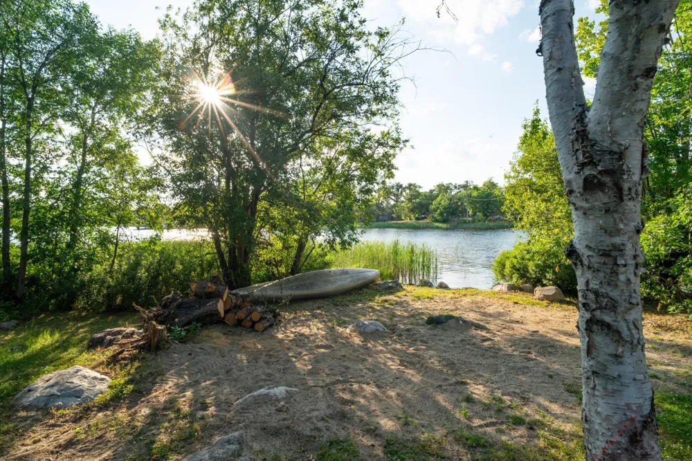 1922 Vellieux Island International Falls, MN 56649