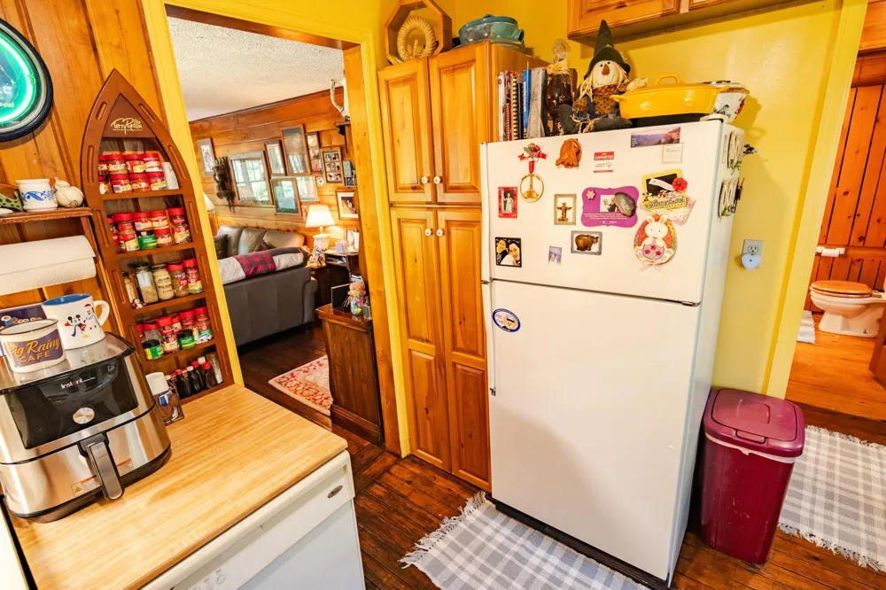 1922 Vellieux Island International Falls, MN 56649
