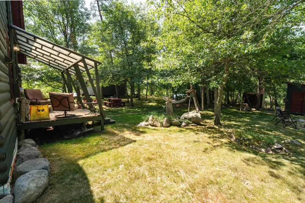 1922 Vellieux Island International Falls, MN 56649
