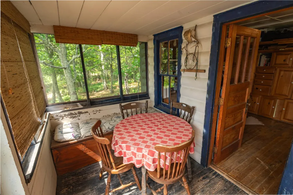 1922 Vellieux Island International Falls, MN 56649