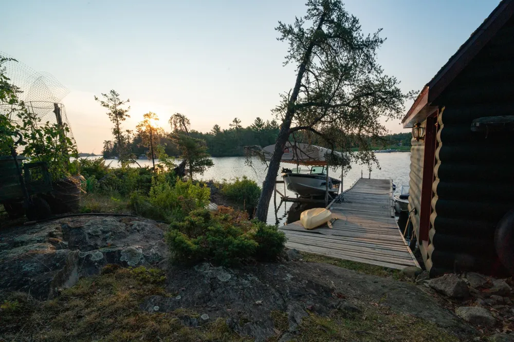 1922 Vellieux Island International Falls, MN 56649