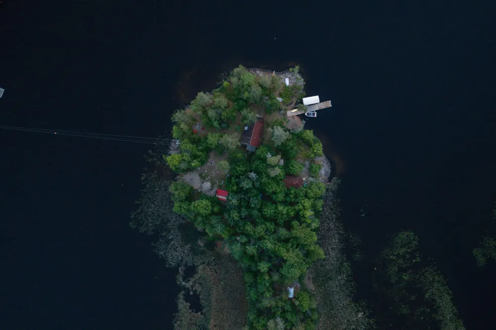 1922 Vellieux Island International Falls, MN 56649