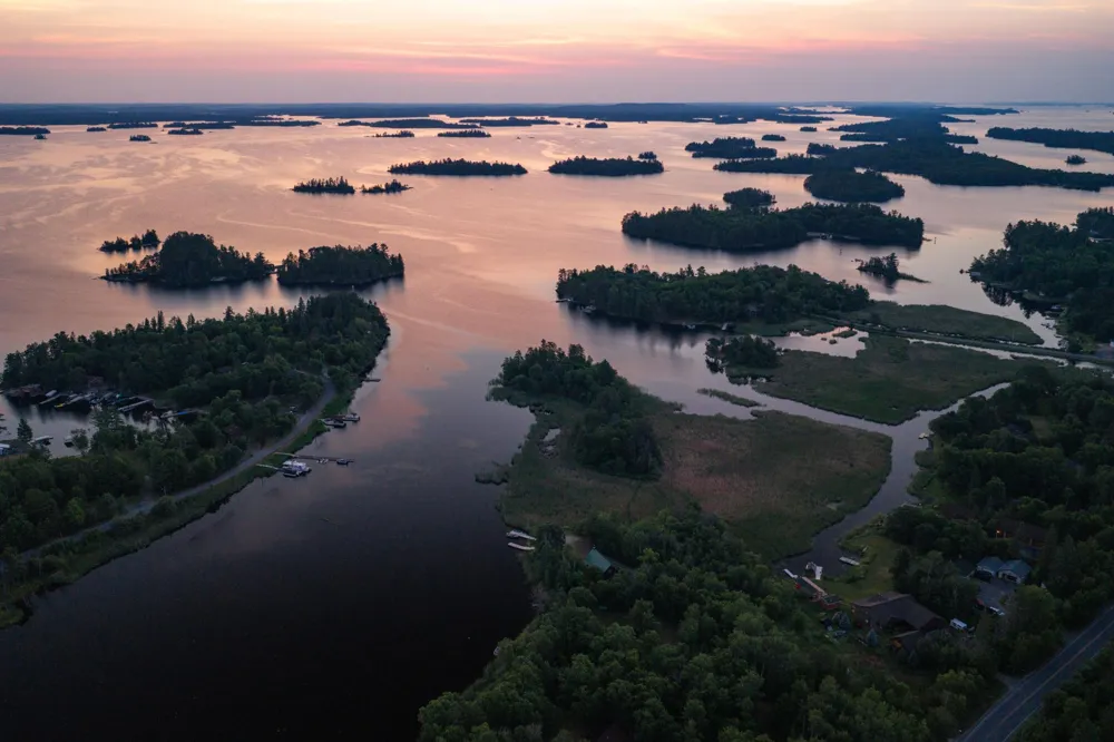 1922 Vellieux Island International Falls, MN 56649