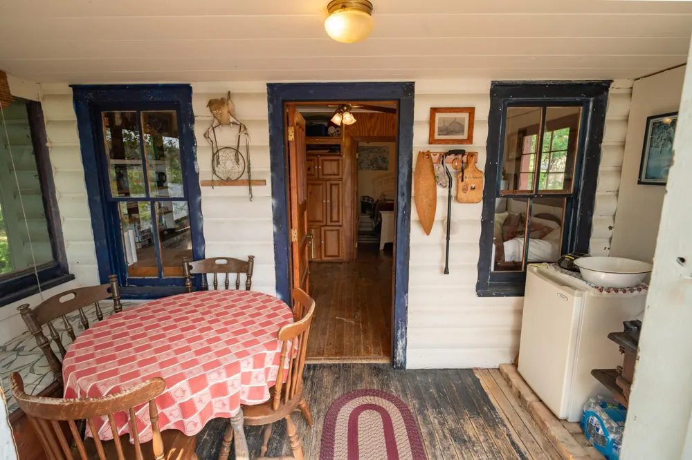 1922 Vellieux Island International Falls, MN 56649