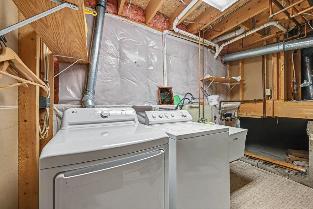 2522 S Windsor Lane Woodbury, MN 55125