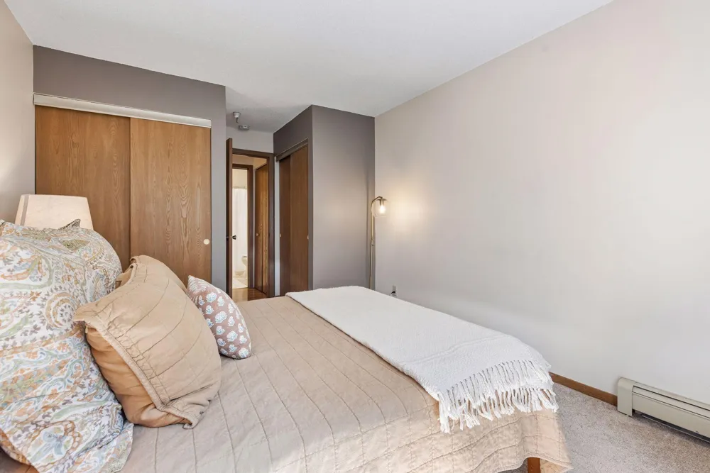 4151 Boone Avenue #106 New Hope, MN 55427