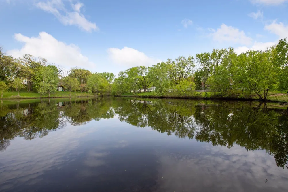 4151 Boone Avenue #106 New Hope, MN 55427