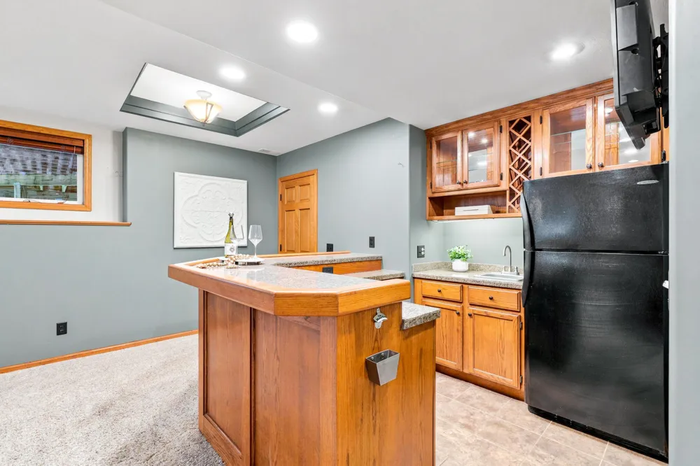 9082 Glenborough Drive Elko New Market, MN 55020