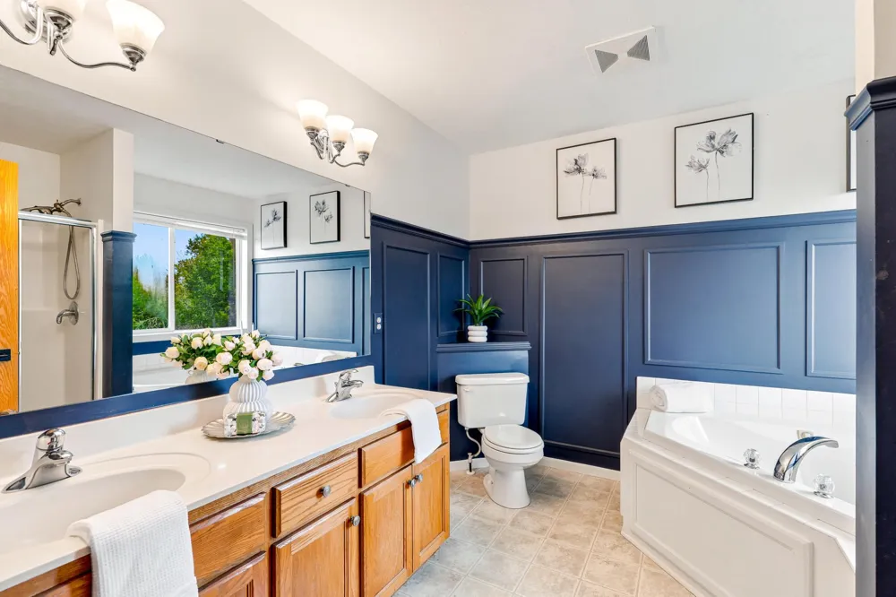 9082 Glenborough Drive Elko New Market, MN 55020