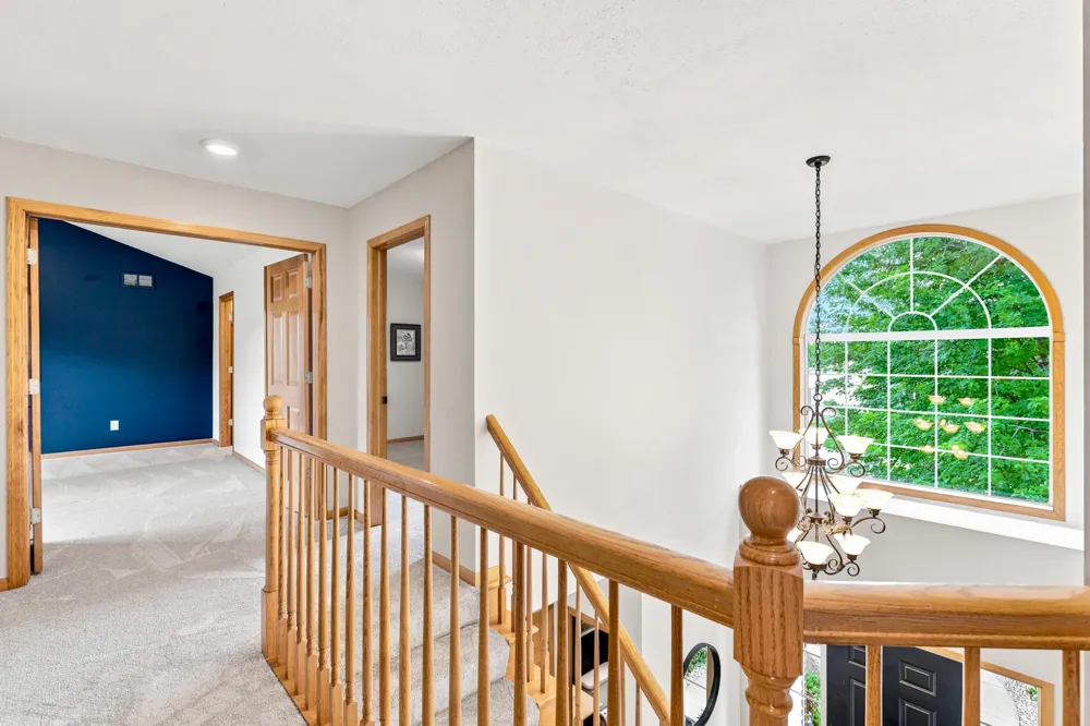 9082 Glenborough Drive Elko New Market, MN 55020