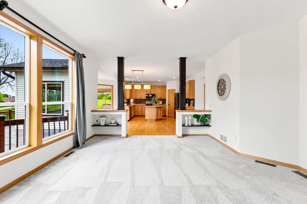9082 Glenborough Drive Elko New Market, MN 55020