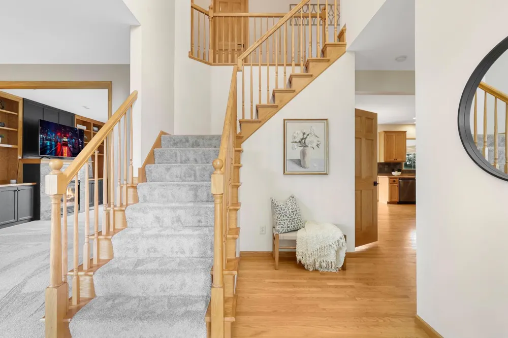 9082 Glenborough Drive Elko New Market, MN 55020